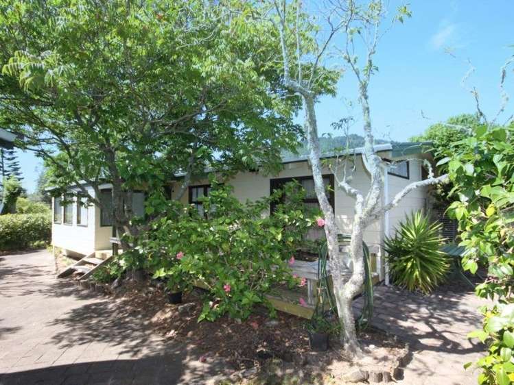 20 Monarch Grove Pauanui_24