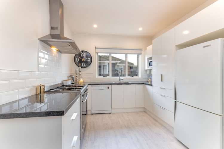 2/11a Anvers Place Hoon Hay_1