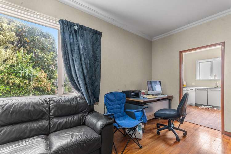 15 Rowcliffe Crescent_3