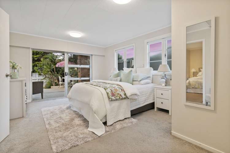 7 Hostel Access Road Eastern Beach_34