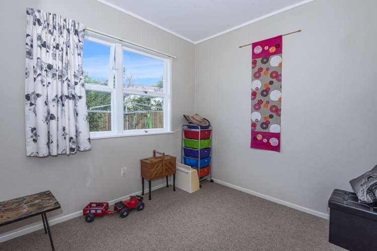 7 Leonard Place Onerahi_9