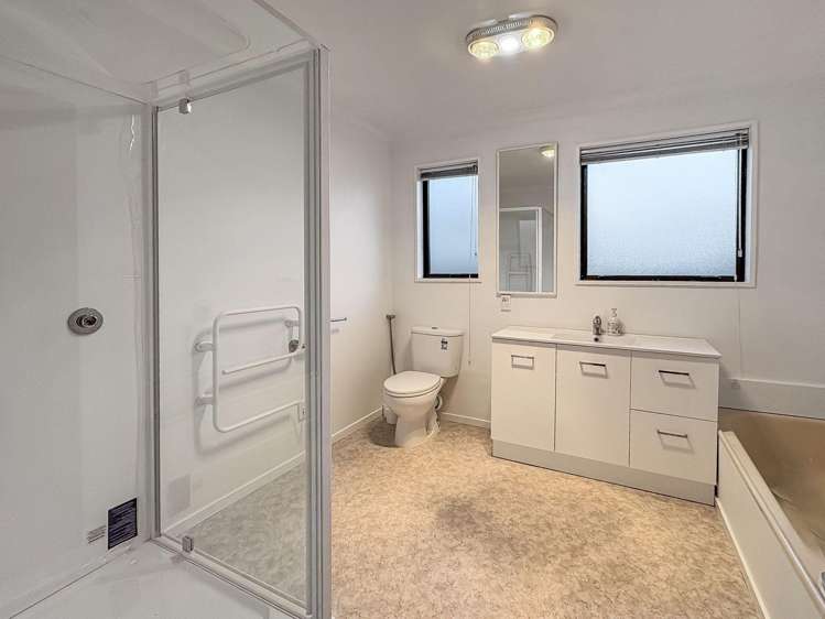 1/11 Sylvia St Parklands_10