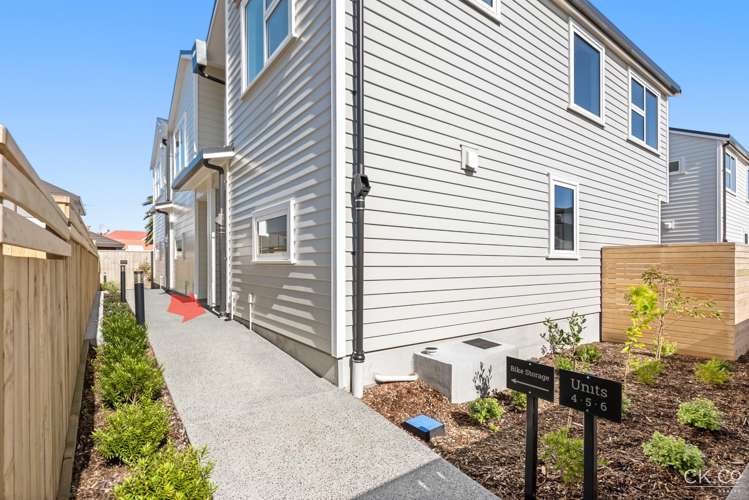 55 Britannia Street Petone_19