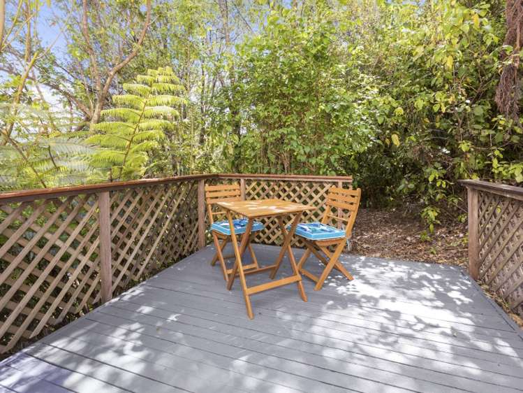 27 Glen Road Stokes Valley_16