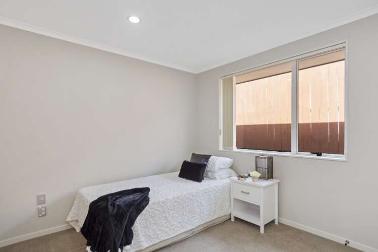 14 Annandale Drive Pyes Pa_12