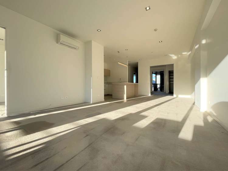 102/2 Bluegrey Avenue Stonefields_4