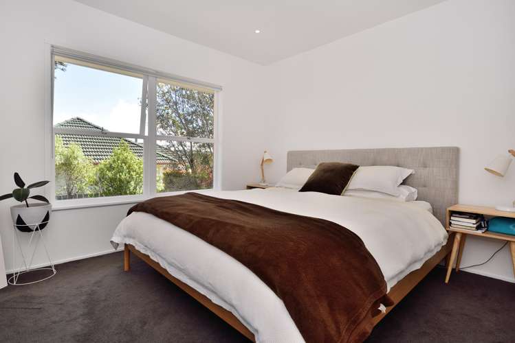 2/40a Blakeborough Drive Forrest Hill_4