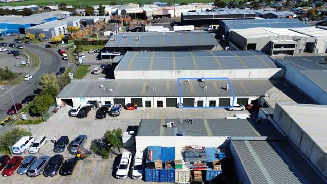 Units 5 & 6, 8 Dakota Crescent Wigram_1