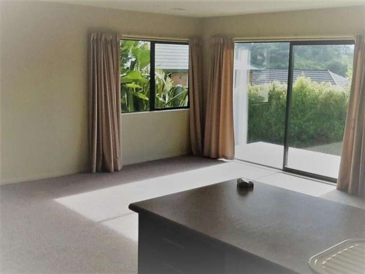 7 Kaweka Close Aotea_4