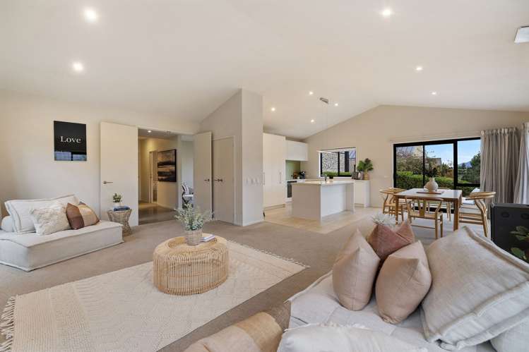 22 McKellar Drive Jacks Point_13