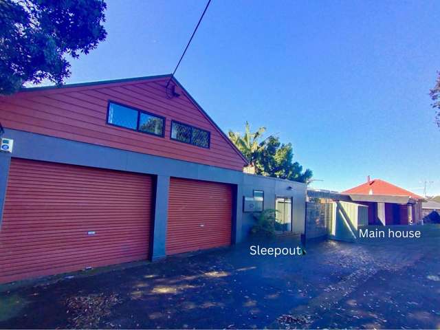 11 Taharoto Rd and 36 Lake Pupuke Dr Takapuna_4