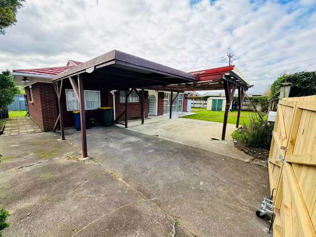 167 Henderson Valley Road Henderson_1