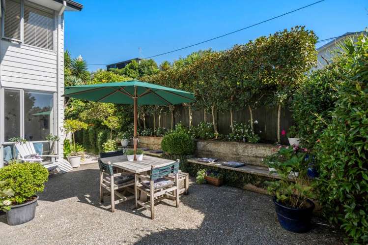 202c Beach Road Campbells Bay_11