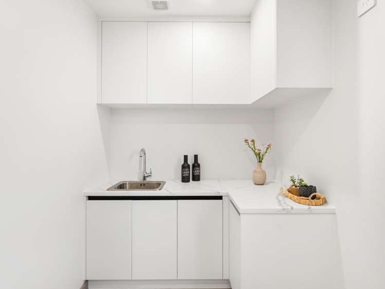 46 Woodford Avenue Henderson_9