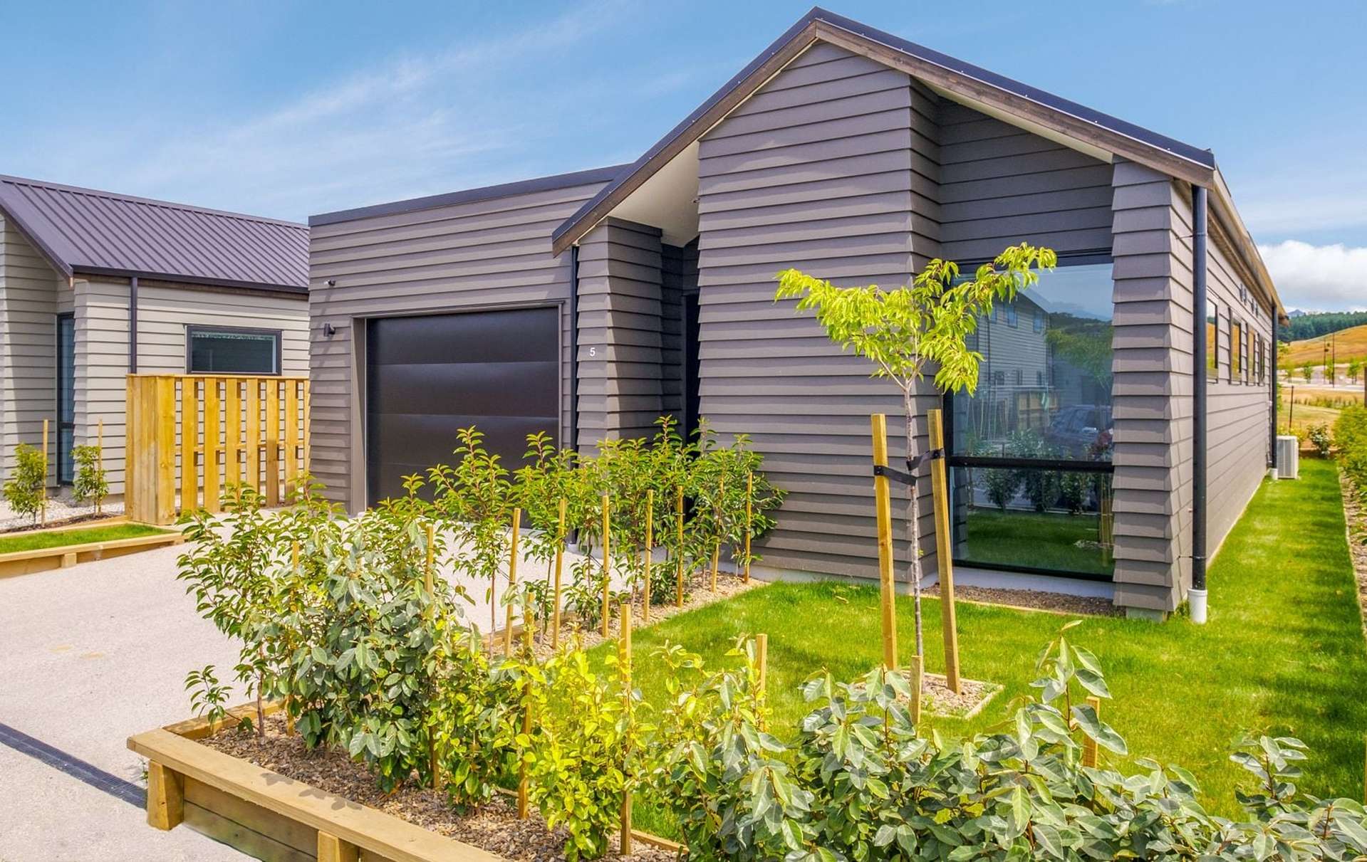 5 Leaning Rock Lane Wanaka_0