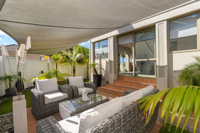 Prime Avenue cul-de-sac with views