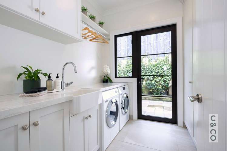 8 Tauwaka Crescent Riverhead_34