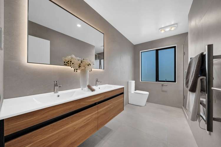 76b Koromeke Street Flat Bush_35