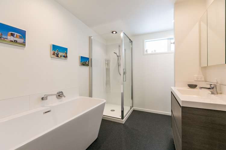 43 Le Quesne Road Bay View_9