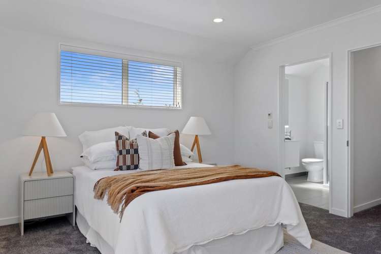 392 Manchester Street Saint Albans_11