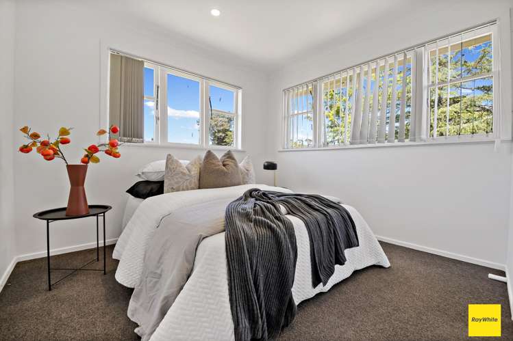 2 Glengarry Road Glen Eden_13