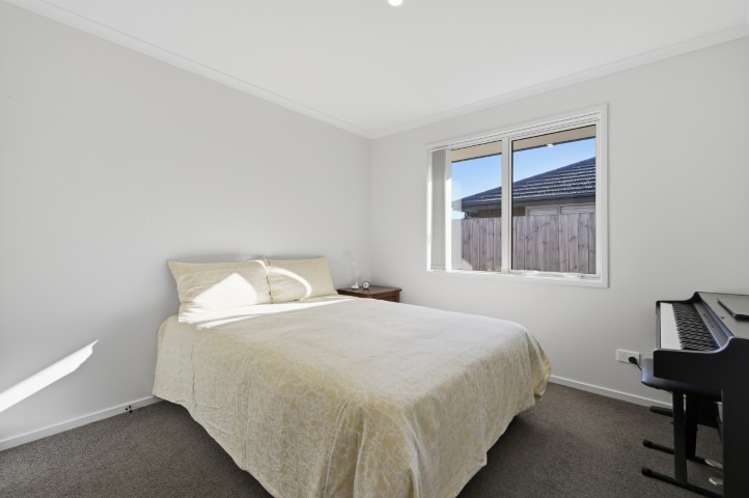 35 Leet Crescent 1131_10
