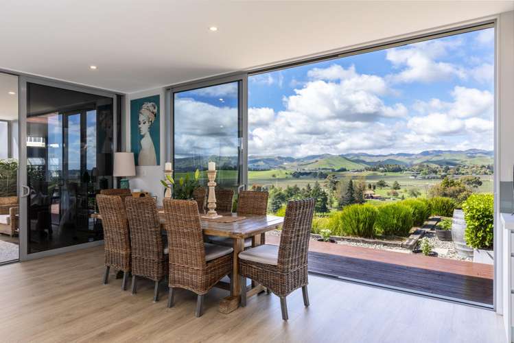 12 Golf View Close Fairhall_2