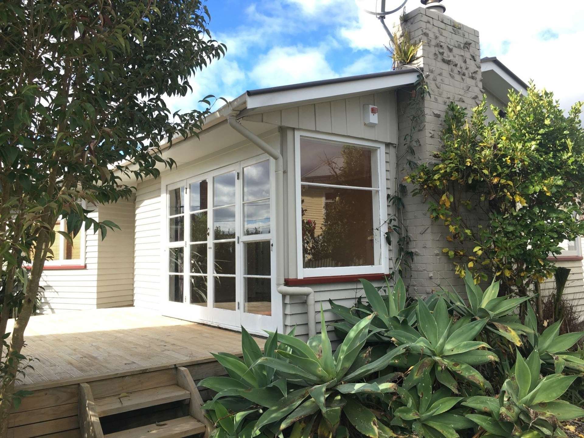 43 Wharf Road Te Atatu Peninsula_0