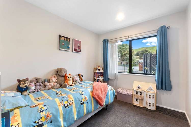 21 Koru Street Mangere Bridge_14