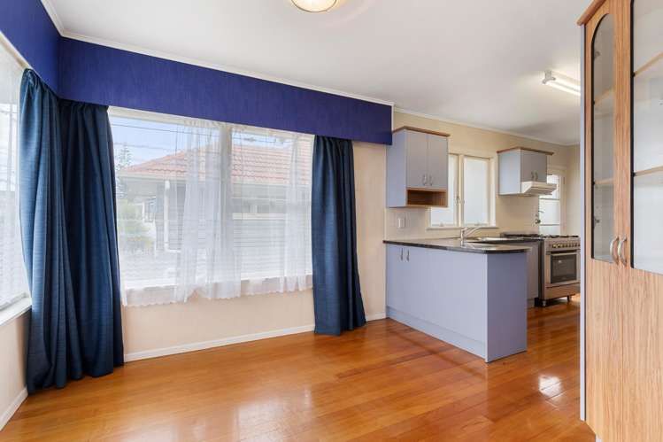 22 Rosamund Avenue New Windsor_8