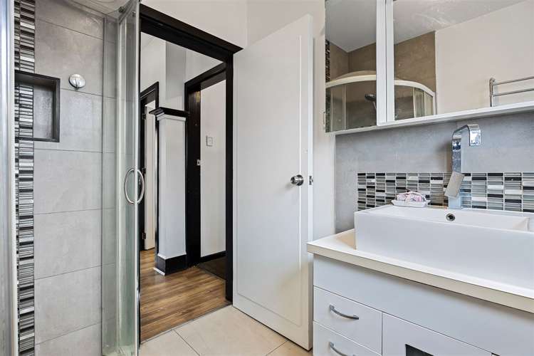 61 Manurere Street Hei Hei_6