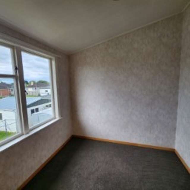 22 Devon Crescent 10985_4