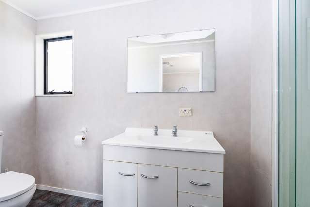 53 Ridgeway Drive Kamo_3