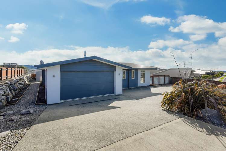 42 Katania Heights Brightwater_19