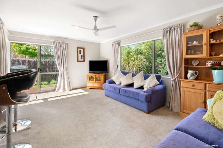7 Tauranga Place Orewa_4