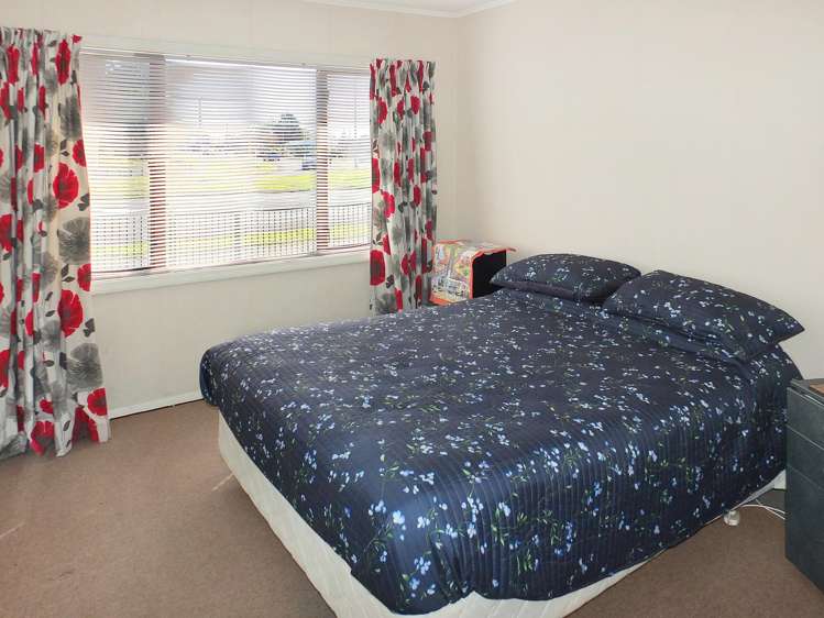 45 Johnston Street Foxton_13