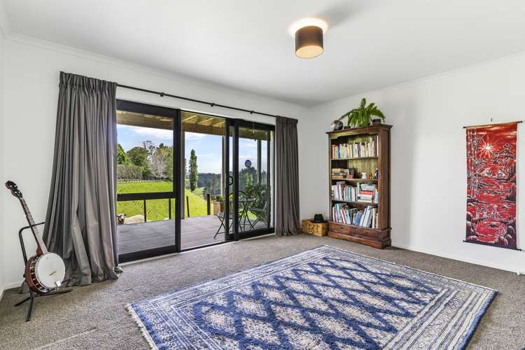 278 Joyce Road Pyes Pa_13