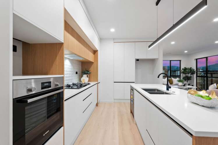 30 Tipu Crescent Wainui_1