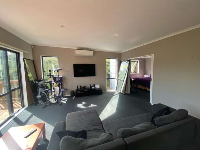 518c West Coast Road Oratia_2