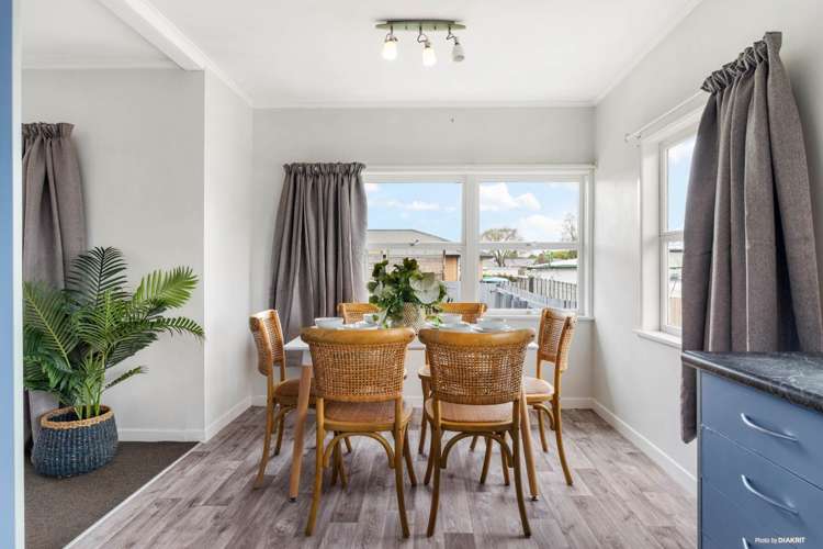 17 Russell Avenue Pukekohe_7