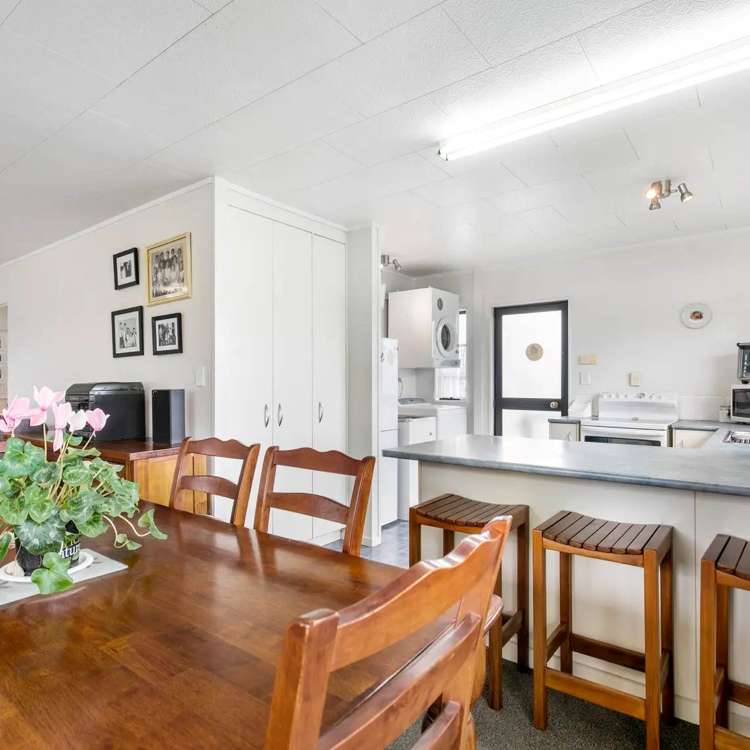 2/23 Bernina Place Weymouth_4