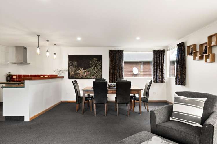 11/27 Saint Albans Street Bradford_6