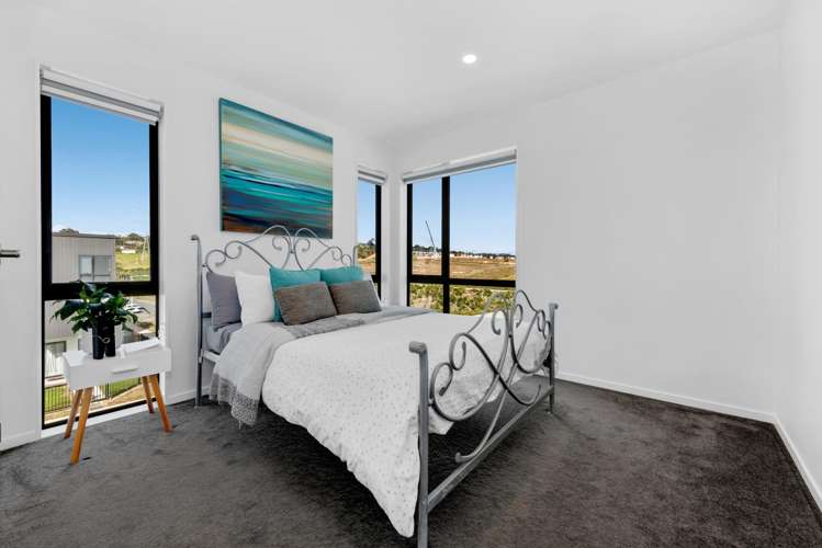 28 Treeline Lane Flat Bush_11