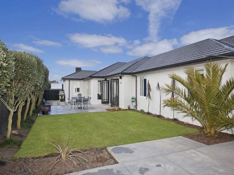 55 Eastwood Rise Waimairi Beach_17