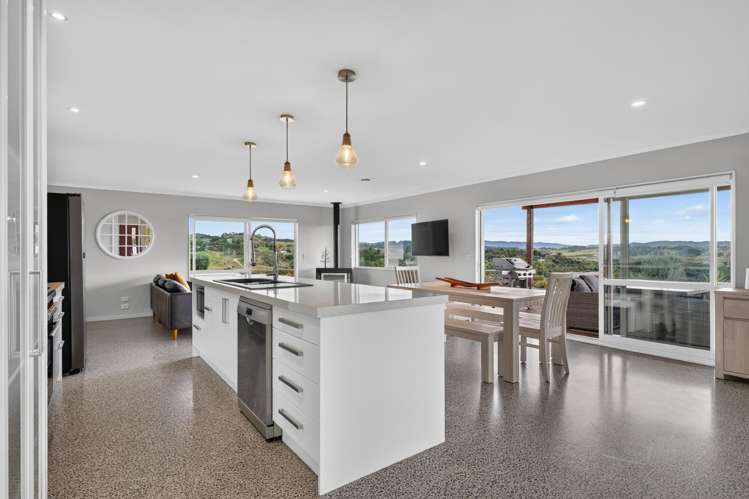 52 Daniel Parade Mangawhai_1