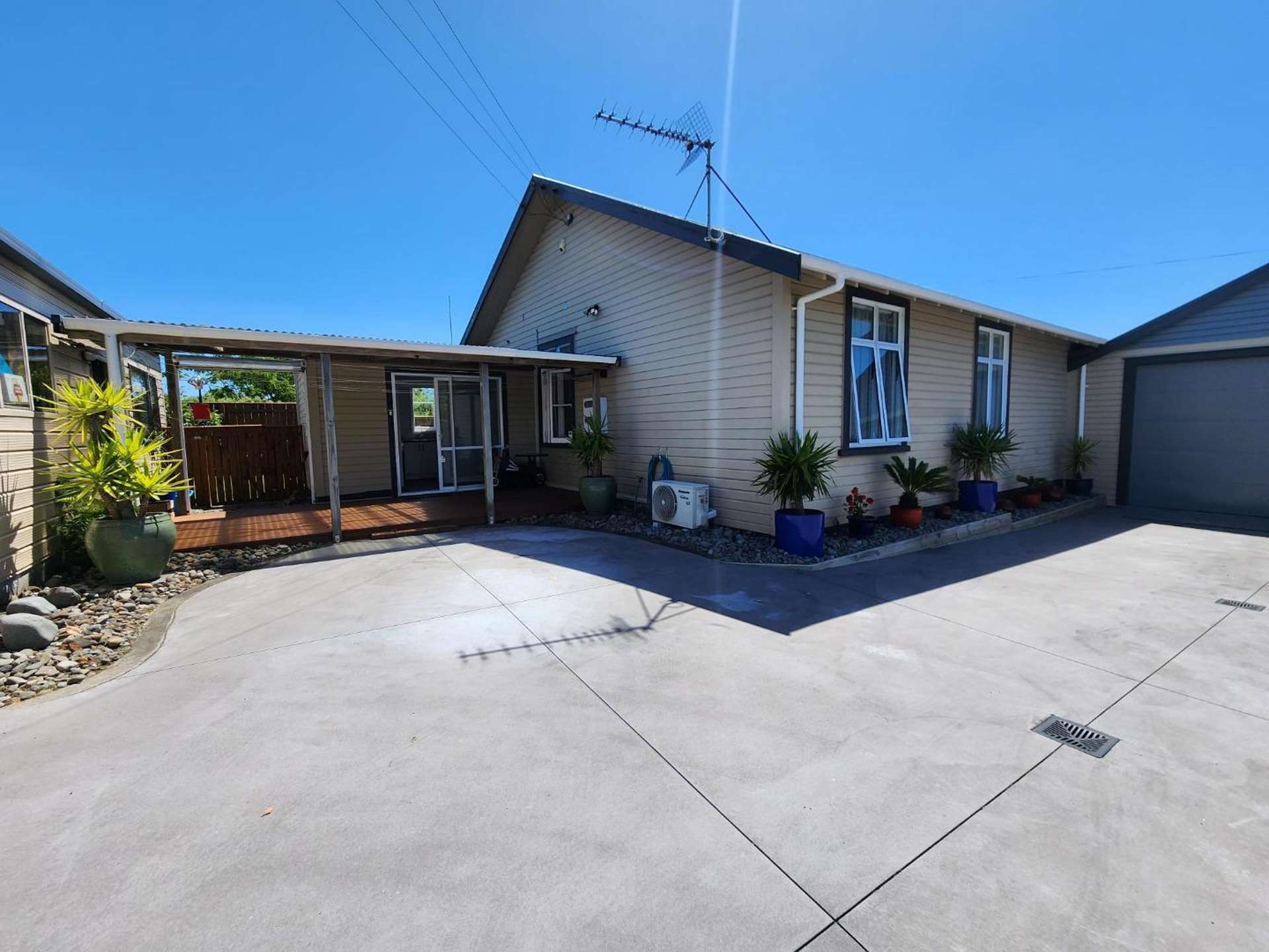 5 Holloway Road Omata_0