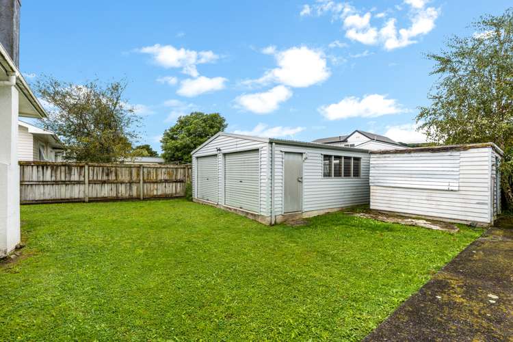 6 Benge Crescent Clouston Park_11