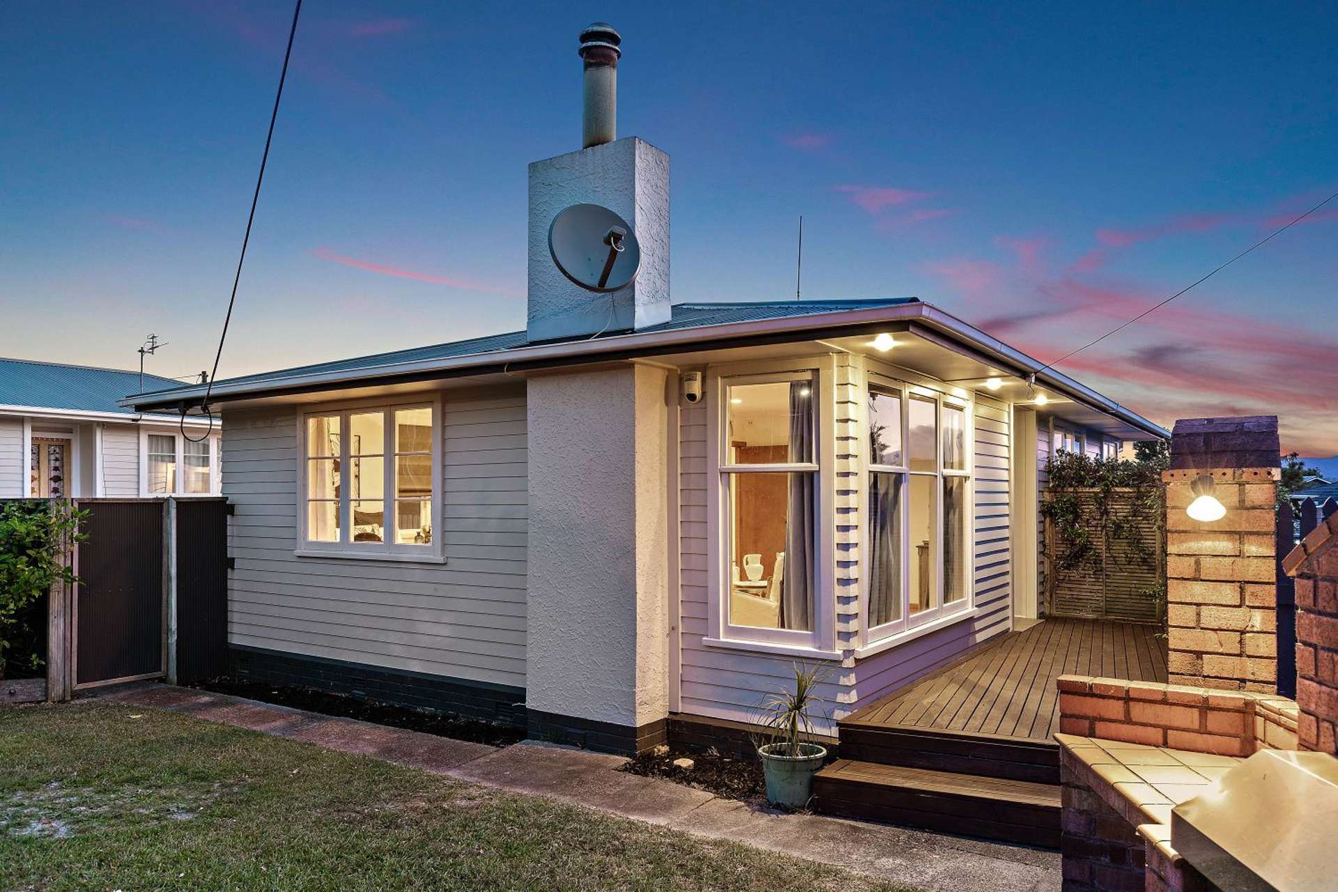 46 Strid Road Te Atatu South_0