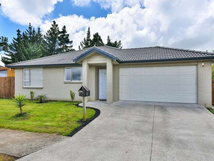 4 Richard Halse Drive Manurewa_13