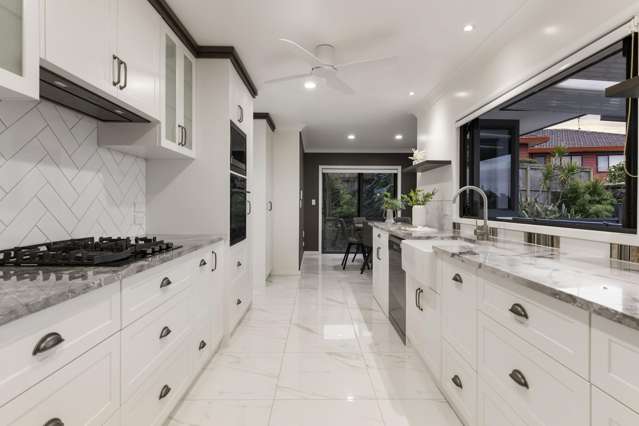 589e East Coast Road Browns Bay_3